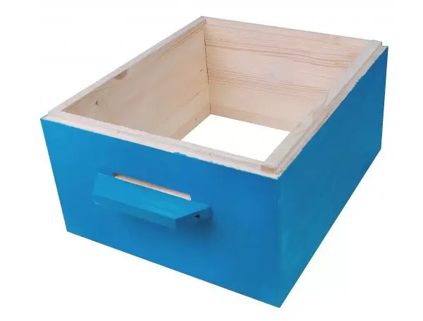 Корпус улья на 10 рамок Рута еловый с продольным летком