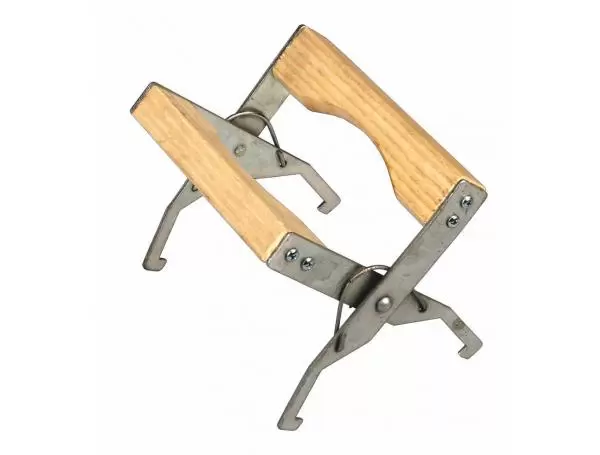 Захват для рамок оцинкованный с ручкой из дерева