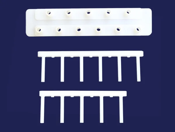 Пластмассовые прививочные планки для конических чашечек и переносной вилкой на 5 и 6 мисочек, Карл Д