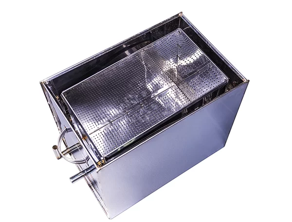 Воскотопка паровая 30 л из нержавейки на 6 - 10 рамок