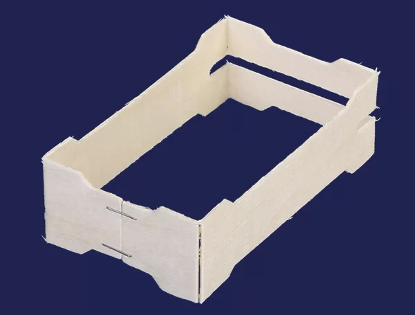 Рамка для сотового меда «Рута» деревянная 67х100х37 с расширенным пазом 50 шт