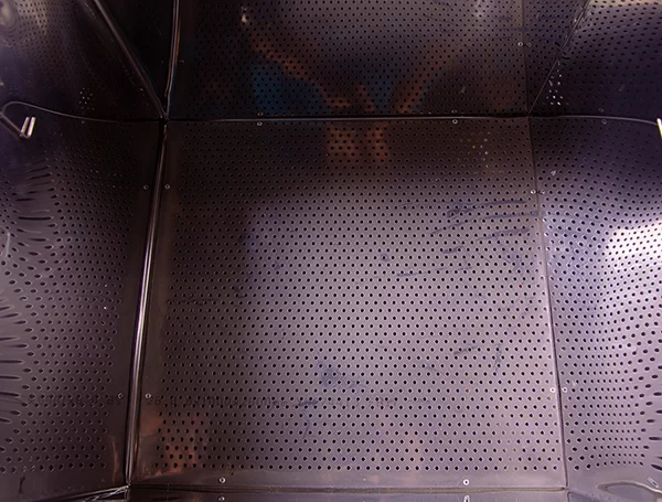 Медогонка - стол "Оптима 2,0" ручная неповоротная 3-х рамочная корзина с полимерным покрытием корпус