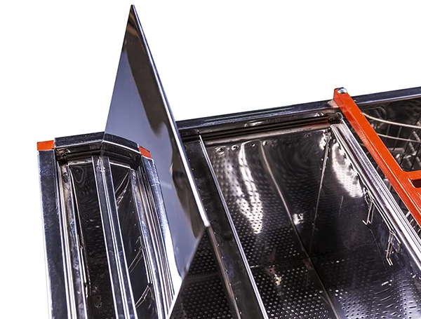 Медогонка - стол "Оптима 2,0" ручная неповоротная 3-х рамочная корзина и корпус из нержавеющей стали