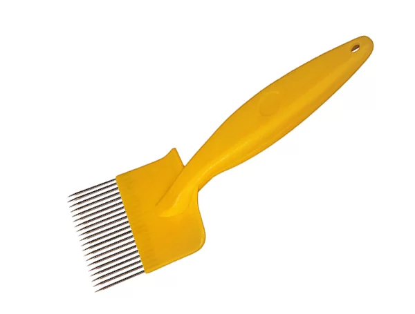 Вилка для распечатывания сот с прямой н/ж иглой 18 желтой фигурной ручкой из пластика