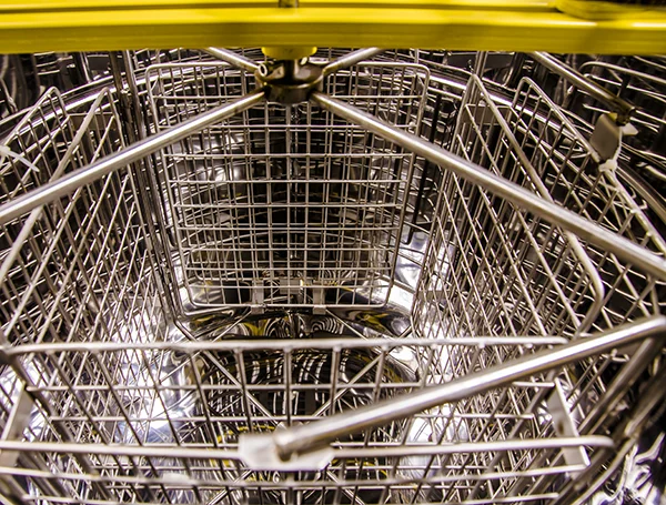 Медогонка ручная поворотная 4-х рамочная "Оптима" корзина и кран из нержавейки