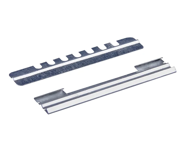 Летковый заградитель 2-х элементный "OR-140" верхний оцинкованный без отверстий для вентиляции