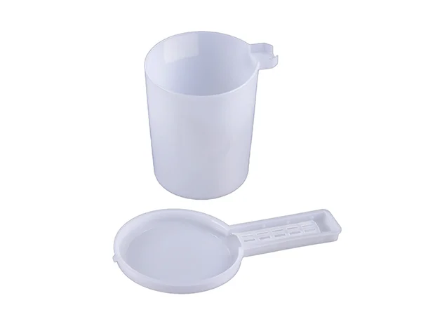 Поилка для пчел внутрилетковая пластмассовая со стаканом 0,5 л