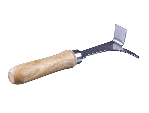 Стамеска пчеловода 200х26х2 мм козья ножка шлифованная с деревянной ручкой